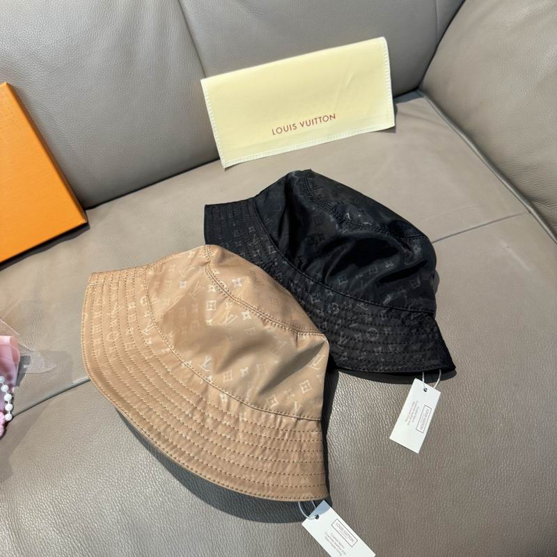 LV hat dx14